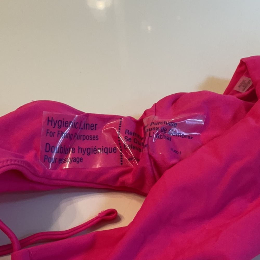 🖤💜🩵FIRM NWT 3 piece Victoria’s Secret bikini set and coverup. - Picture 6 of 9